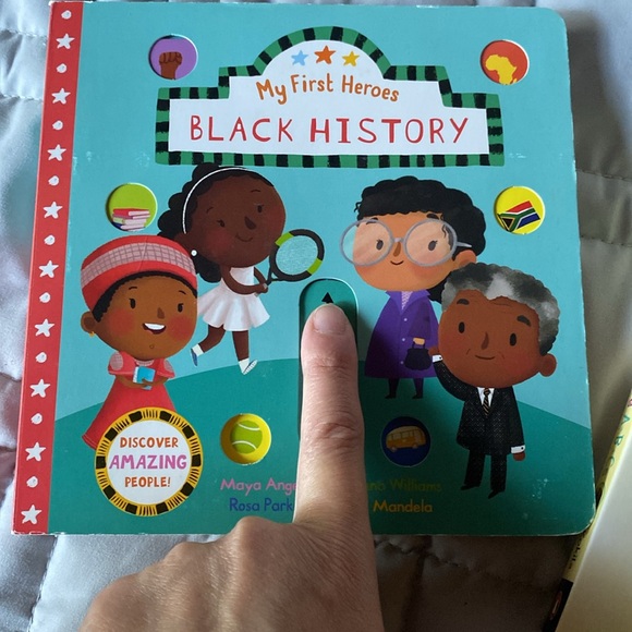 ⭐️5/$15 🆕TODDLER BOOKS: (2) My First Heroes: Black History & Hair Love ABC’s - Picture 4 of 7